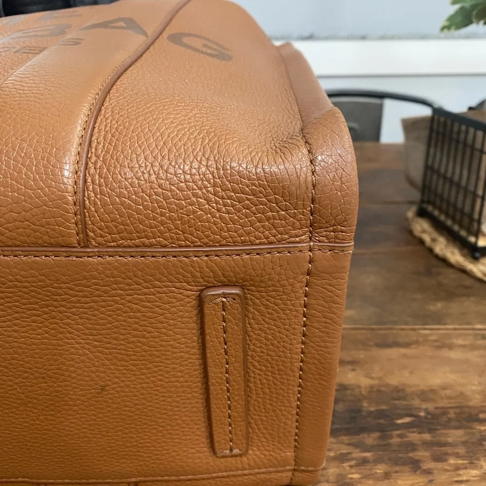 Marc Jacobs Tan Leather Tote Bag - Picture 3 of 6